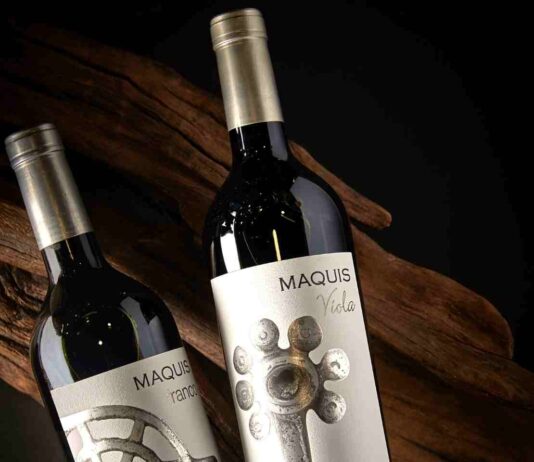 The Wine Advocate deja al vino chileno Viola 2021 como el mejor Carménère del mundo