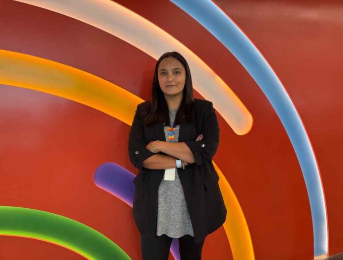 Estudio revela que 1 de cada 4 empresas no capacita sobre la Ley Karin y que el correo electrónico sigue siendo el principal canal de denuncias