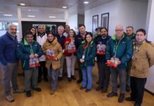 Ministro Valenzuela visita planta de procesamiento de frutas y destaca exportación de manzanas desde provincia de Malleco