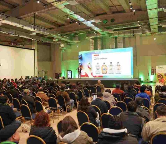 Ñuble proyecta su liderazgo frutícola con gran convocatoria en encuentro internacional organizado por INIA