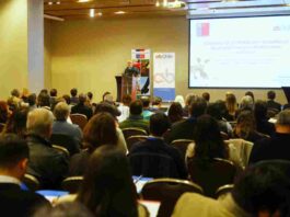 SAG y AB Chile firman alianza para el desarrollo de industria de alimentos para mascotas en Chile 
