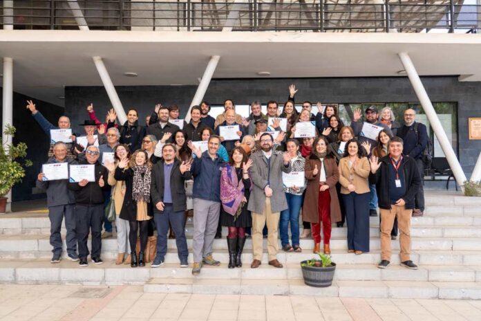 Tiltil avanza en sustentabilidad pequeños agricultores reciben certificación en Producción Limpia