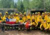 Brigadistas chilenos combaten incendios forestales en Canadá