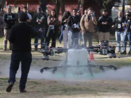 DJI Agras T100 el dron con capacidad de carga de hasta 100 kilos