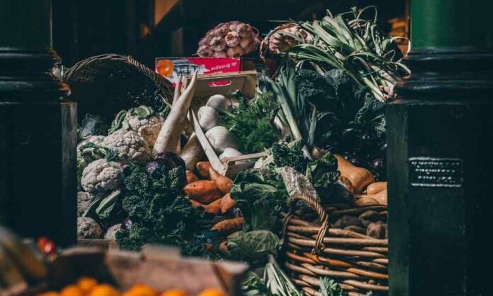 Desperdicio de alimentos: la contradicción de botar comida cuando se agotan los recursos naturales