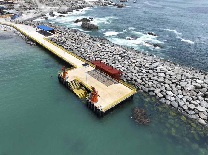 Inauguran nuevo muelle en Caleta San Marcos para mejorar la seguridad de la comunidad de pescadores local