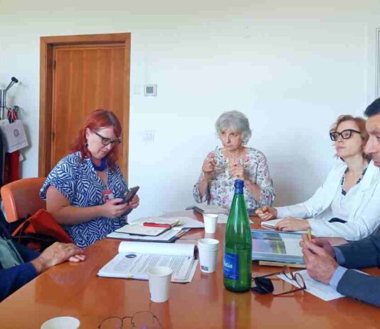Ministro Valenzuela gestiona el respaldo internacional para patrimonios agrícolas chilenos en la FAO, Roma