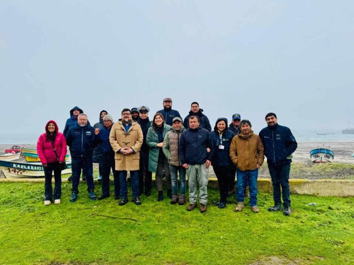 Entregan en Isla Santa María la primera concesión de Ley de caletas en la región del Biobío