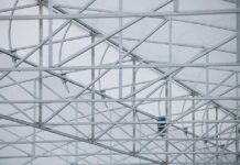 Insumos para invernaderos: Azimut, innovación y tecnología que llega a todo Chile