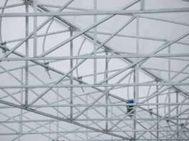 Insumos para invernaderos: Azimut, innovación y tecnología que llega a todo Chile