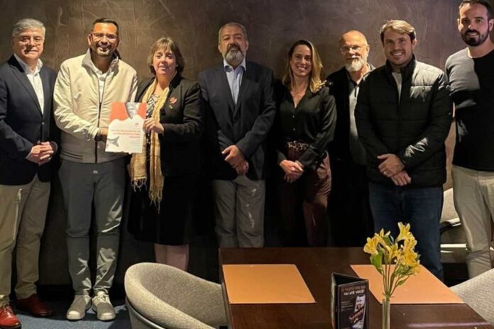 Consejo del Salmón inicia gira a Brasil para fortalecer vínculos y proyectar internacionalmente el salmón chileno