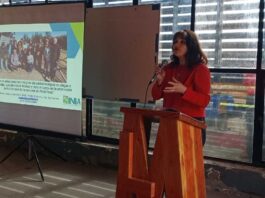 Control biológico de plagas: agricultores de María Pinto cierran gira tecnológica con soluciones concretas para sus predios