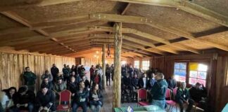 Dueños/as de equinos participan en conversatorio sobre Anemia Infecciosa Equina