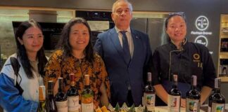 Frutas frescas, ciruelas deshidratadas y vinos de O’Higgins conquistan paladares en Indonesia