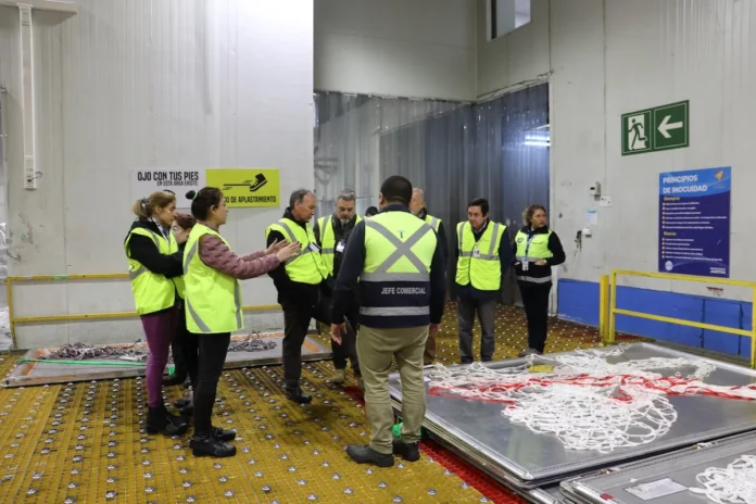 Frutas de Chile se reúne con aerolíneas y empresas de servicios logísticos de carga aérea