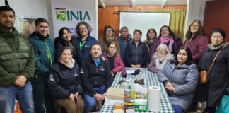 Mujeres rurales de San Nicolás avanzan hacia la certificación orgánica de semillas con apoyo de SAG e INIA 