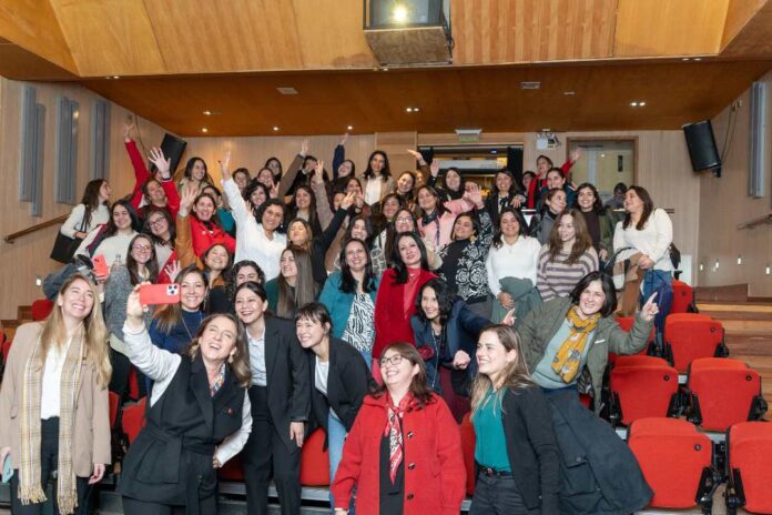 Multi X lanza programa de liderazgo femenino para impulsar el desarrollo profesional interno