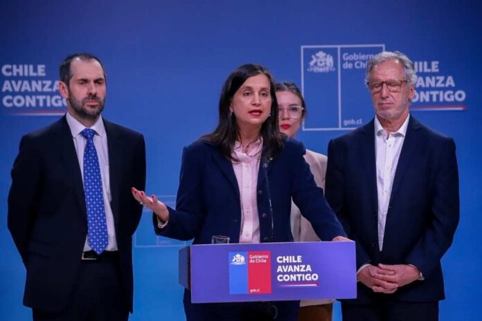 Nueva ministra de Agricultura María Ignacia Fernández comprometió continuar el impulso a proyectos clave para el agro