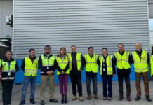 Preparando la nueva temporada Frutas de Chile se reúne con aerolíneas y empresas de servicios logísticos de carga aérea