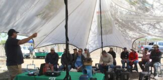 Agricultores se capacitan en eficiencia de equipos de riego