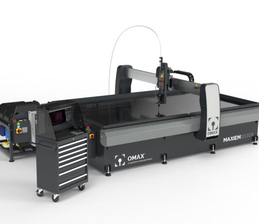 Hypertherm Associates presenta la nueva generación de centros de mecanizado a chorro OMAX MAXIEM en FABTECH 2025 y Marmomac 2025