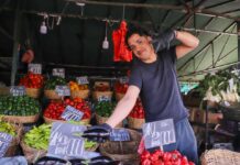 Ministra de Agricultura reforzó el llamado a cotizar precios de los alimentos  a solo horas del comienzo de fiestas patrias