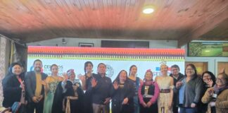 Primer Encuentro Raíz Textil reunió a artesanas mapuche en Tirúa