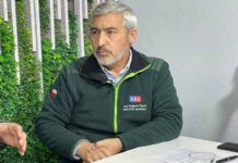 Director del SAG informa que Chile mantiene bajo control la mosca de la fruta