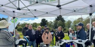 Delegación de la Cumbre Mundial de la Leche conoce avances científicos y tecnológicos en su visita a INIA Remehue