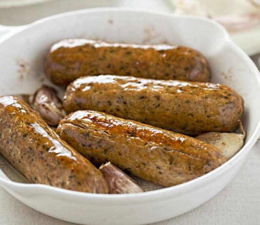 FORMULACIONES BASADAS EN PROTEÍNAS VEGETALES, ALGAS E INSECTOS PARA UNA ALIMENTACIÓN SOSTENIBLE