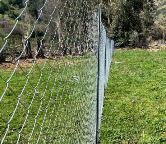 poste aza, POSTE AZA: la nueva forma de cercar el campo chileno con rapidez y durabilidad