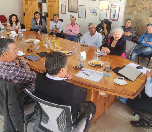 Regantes presentan requerimientos para la elaboración del Calendario de Concursos 2026 de la Ley de Riego Regantes presentan requerimientos para la elaboración del Calendario de Concursos 2026 de la Ley de Riego