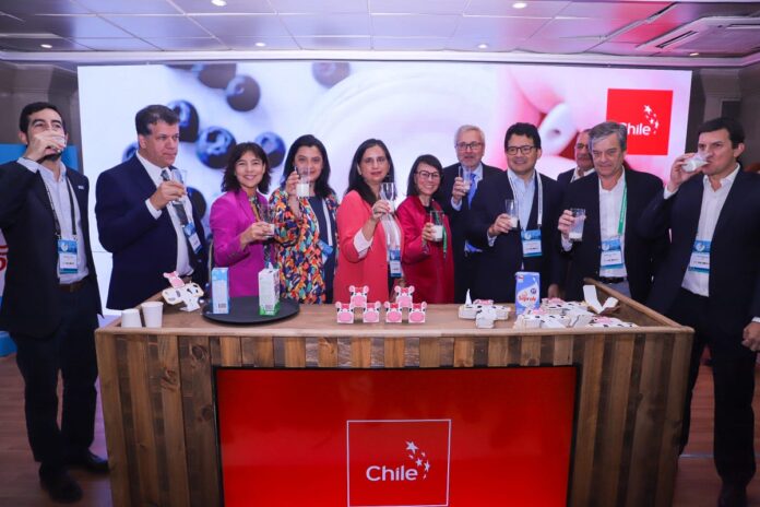 Soprole se convierte en la primera empresa láctea en Chile en obtener el Sello Chile Origen Consciente (ChOC). Cumbre Mundial de la Leche IDF 2025