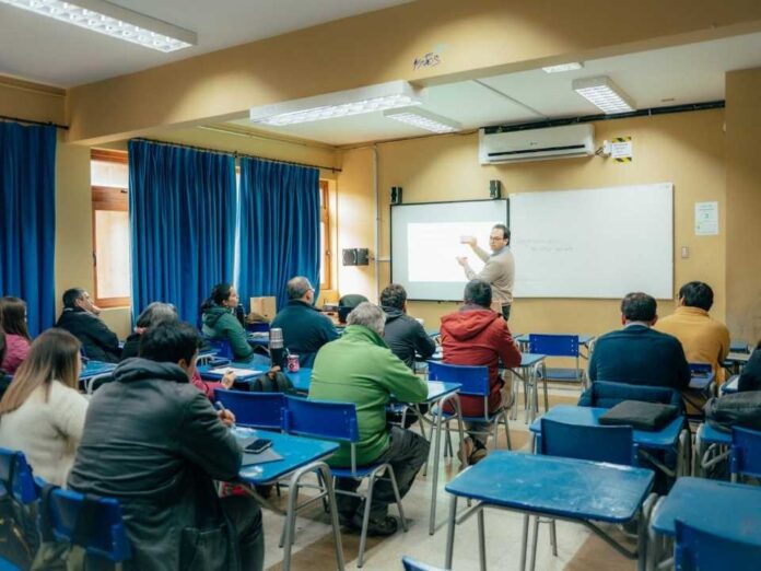 UBB y GORE Ñuble potencian la industria maderera con capacitación gratuita a pymes de la región