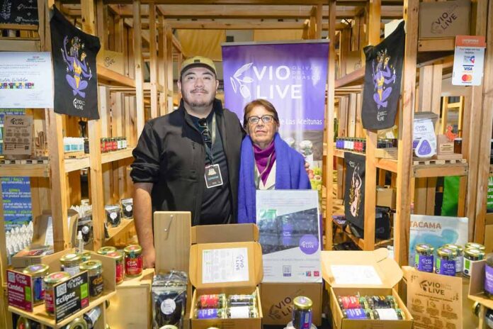 Miel, vino pajarete, destilados, junto al aceite de oliva y aderezos oliva gourmet representarán a la región de Atacama en nueva versión de ExpoMundoRural de INDAP.