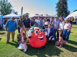 Industria agrícola proyecta temporada y analiza impacto del cambio climático en el 10° Día del Tomate 2025 en Duoc UC Sede Valparaíso Industria agrícola proyecta temporada y analiza impacto del cambio climático en el 10° Día del Tomate 2025 en Duoc UC Sede Valparaíso