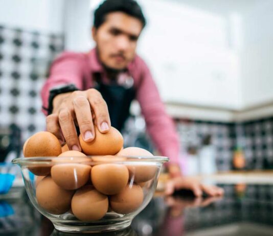 Advierten riesgo de salmonella en huevos sin control sanitario Advierten riesgo de salmonella en huevos sin control sanitario
