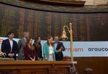 Arauco celebra campanazo en la Bolsa de Santiago tras realizar la mayor emisión de bono corporativo en la historia de Chile