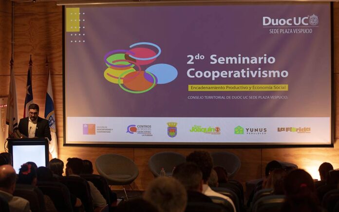 Duoc Plaza Vespucio impulsa diálogo sobre desarrollo sostenible y modelos de cooperativismo Duoc Plaza Vespucio impulsa diálogo sobre desarrollo sostenible y modelos de cooperativismo