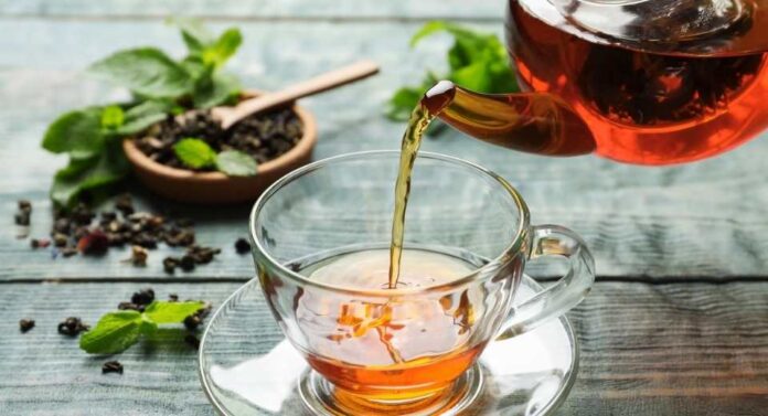 El consumo de té crece en Chile y consolida una costumbre que trasciende generaciones El consumo de té crece en Chile y consolida una costumbre que trasciende generaciones