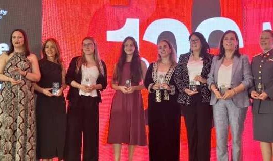 Gerente de Aproleche Osorno fue reconocida entre las 100 Mujeres Líderes 2025 Gerente de Aproleche Osorno fue reconocida entre las 100 Mujeres Líderes 2025