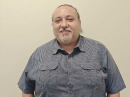 La sombra oscura sobre el continente blanco Miguel Ávila Académico investigador Facultad de Medicina Veterinaria y Agronomía Universidad de Las Américas UDLA