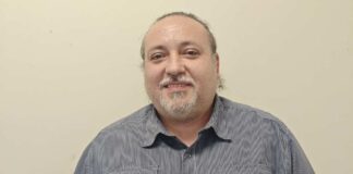 La sombra oscura sobre el continente blanco Miguel Ávila Académico investigador Facultad de Medicina Veterinaria y Agronomía Universidad de Las Américas UDLA