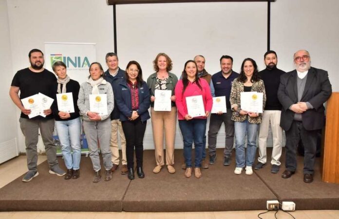 Minagri reconoce a productores que ganaron medallas de oro, plata y bronce en concurso internacional de quesos
