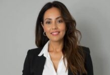 Profesional de FDF presenta experiencia innovadora en control de Drosophila suzukii con Técnica del Insecto Estéril (TIE) en evento internacional