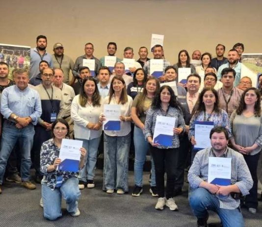 Programa de Capacitación Interregional de la Comisión Nacional de Riego reúne a más de 500 profesionales de gestión hídrica del Centro Sur