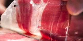 Argentina suspendió las importaciones de chorizos y un jamón de España por una enfermedad exótica