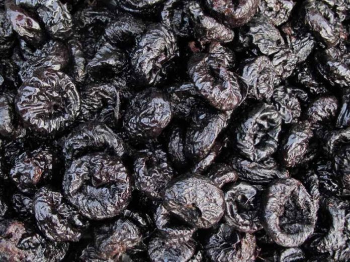 Chile consolida su liderazgo en exportación de ciruelas deshidratadas