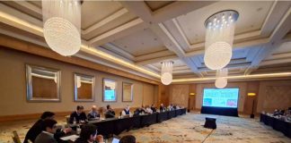 Director nacional del SAG se reúne con Directorio de Frutas de Chile para analizar temas fitosanitarios de interés