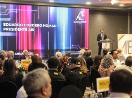 Eduardo Cordero Homad, presidente de la Asociación de la Industria Eléctrica – Electrónica de Chile, AIE, destacó los esfuerzos realizados para posicionar la tecnología chilena y entregó su visión respecto a las proyecciones del sector.